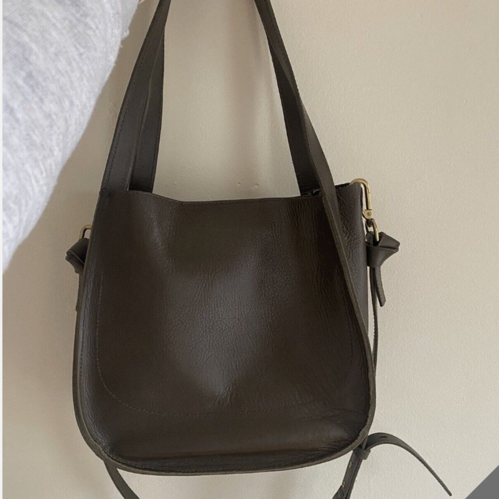NWOT Madewell Sydney shoulder bag w/shoulder strap